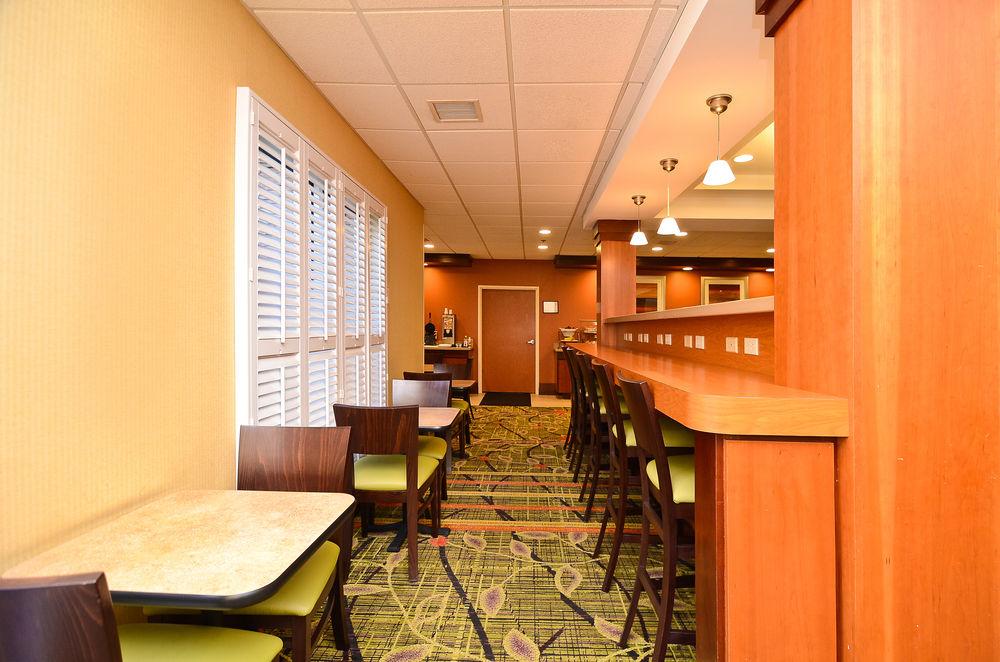 Fairfield Inn & Suites צ'ירוקי מראה חיצוני תמונה