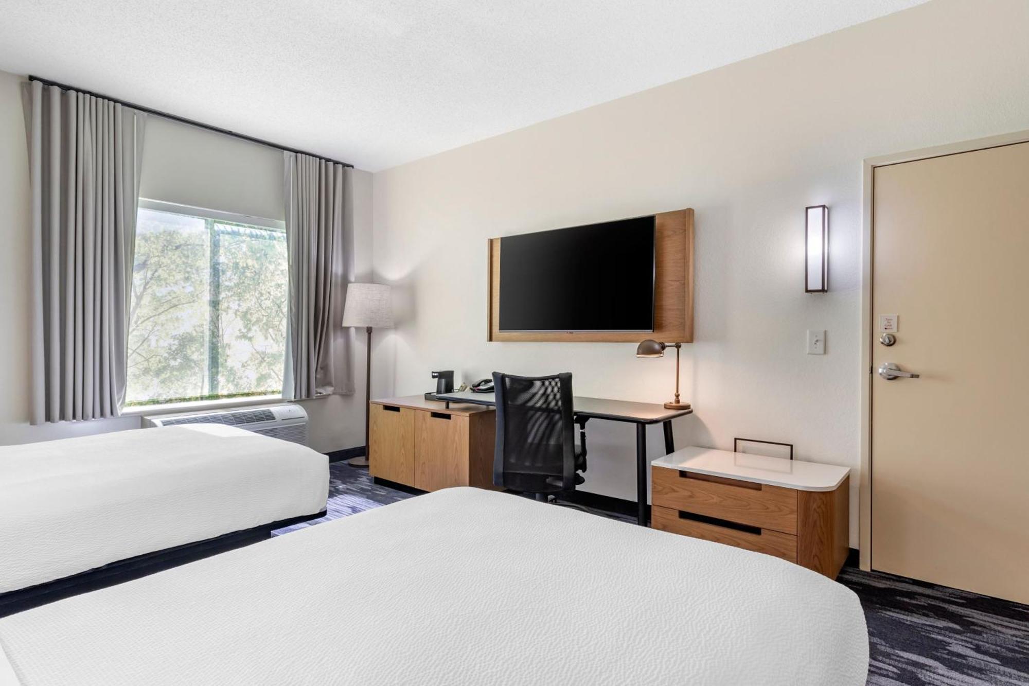 Fairfield Inn & Suites צ'ירוקי מראה חיצוני תמונה
