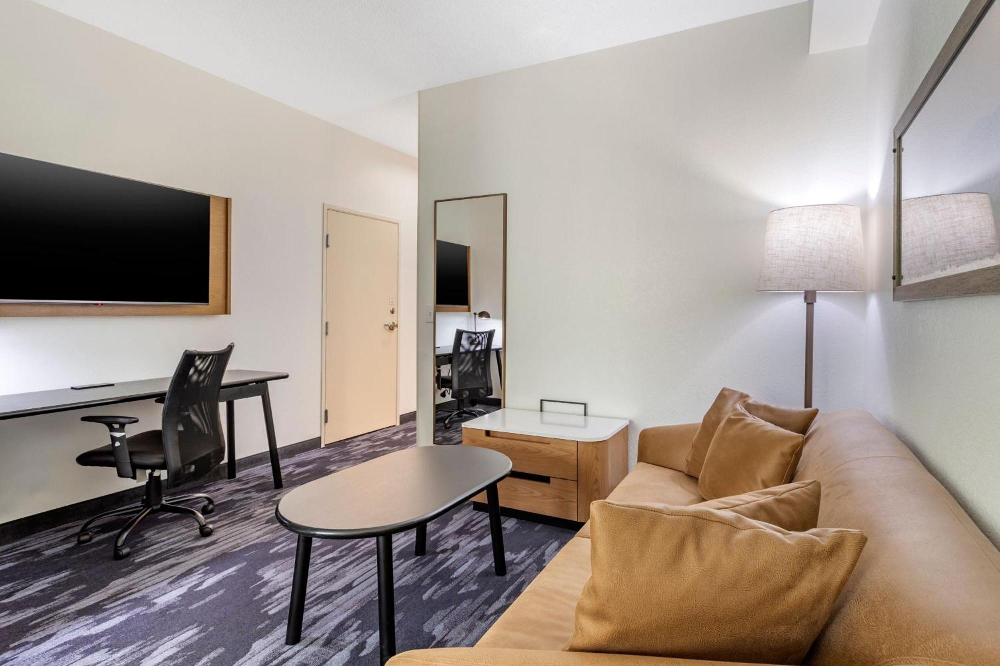 Fairfield Inn & Suites צ'ירוקי מראה חיצוני תמונה