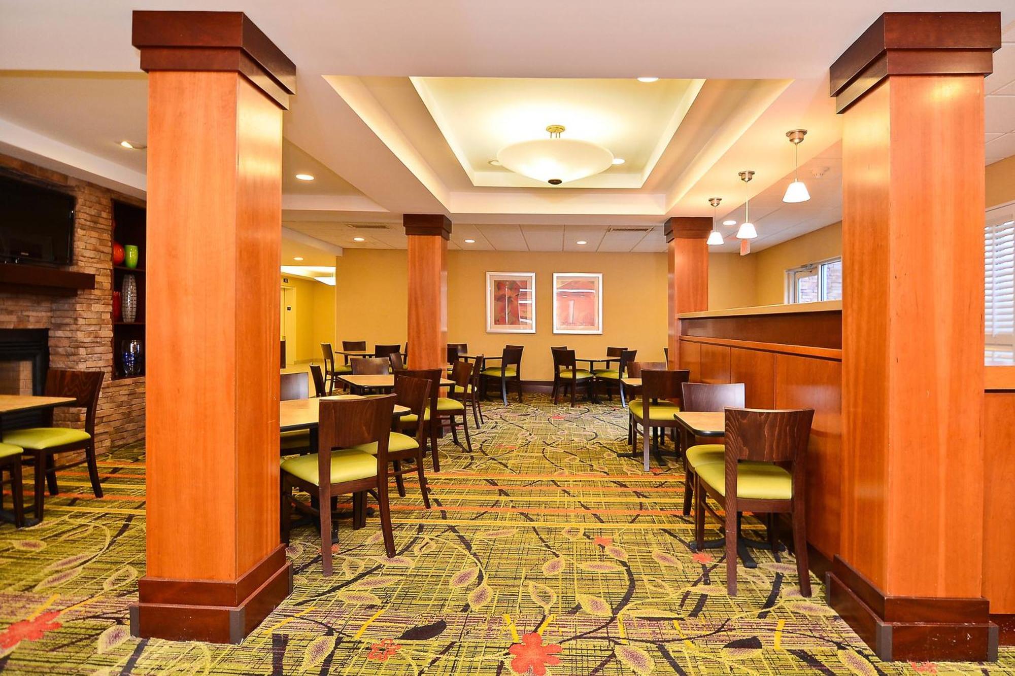 Fairfield Inn & Suites צ'ירוקי מראה חיצוני תמונה