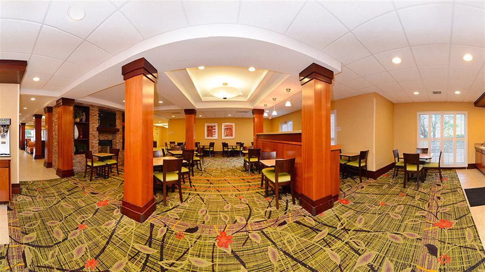 Fairfield Inn & Suites צ'ירוקי מראה חיצוני תמונה