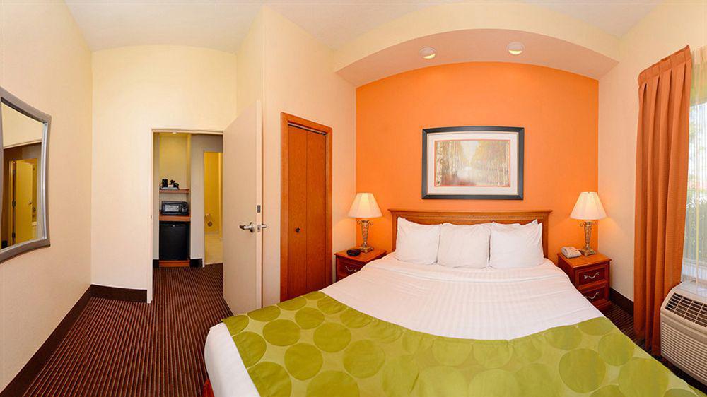 Fairfield Inn & Suites צ'ירוקי מראה חיצוני תמונה